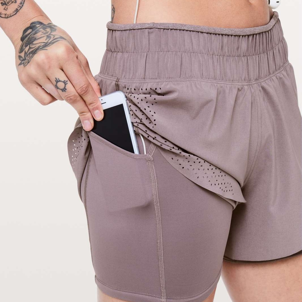 Lululemon - Laser Speed Train Short - 4.5" Inseam - Size 4